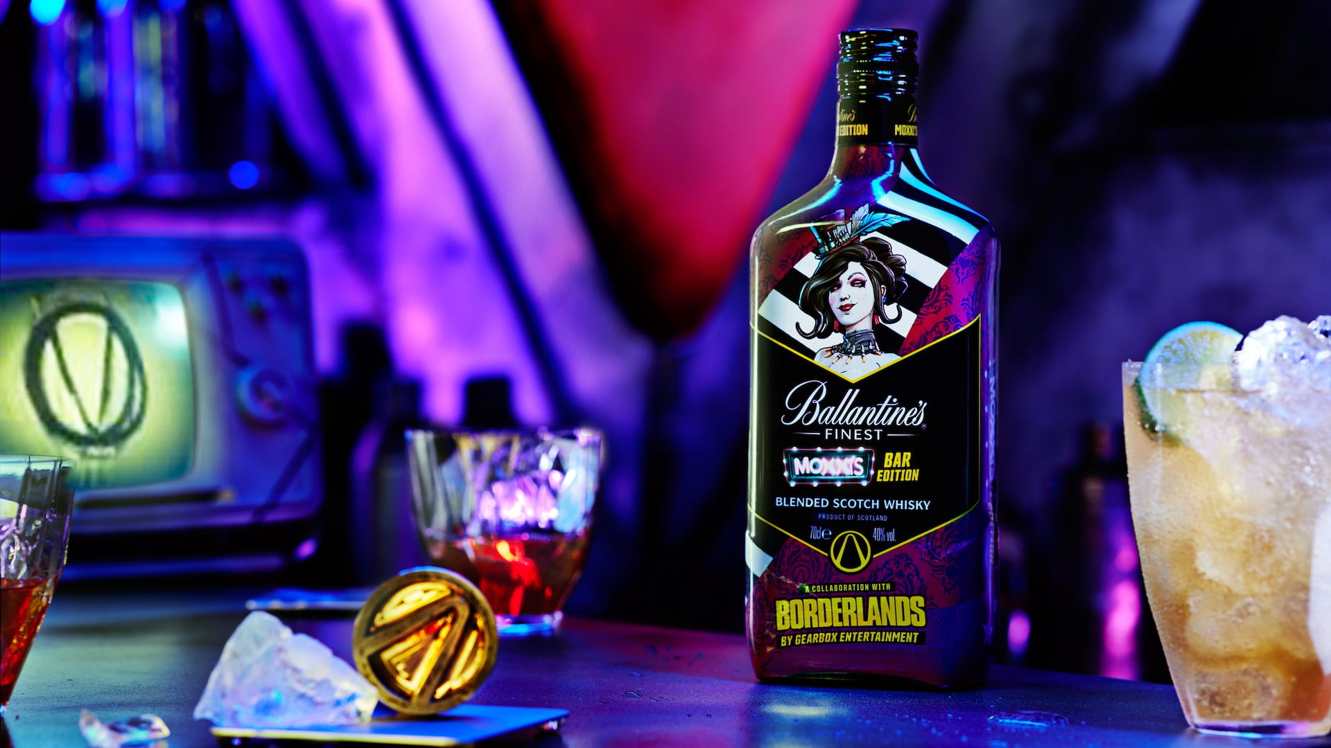 Ballantine's x Moxxi's Bar limited edition