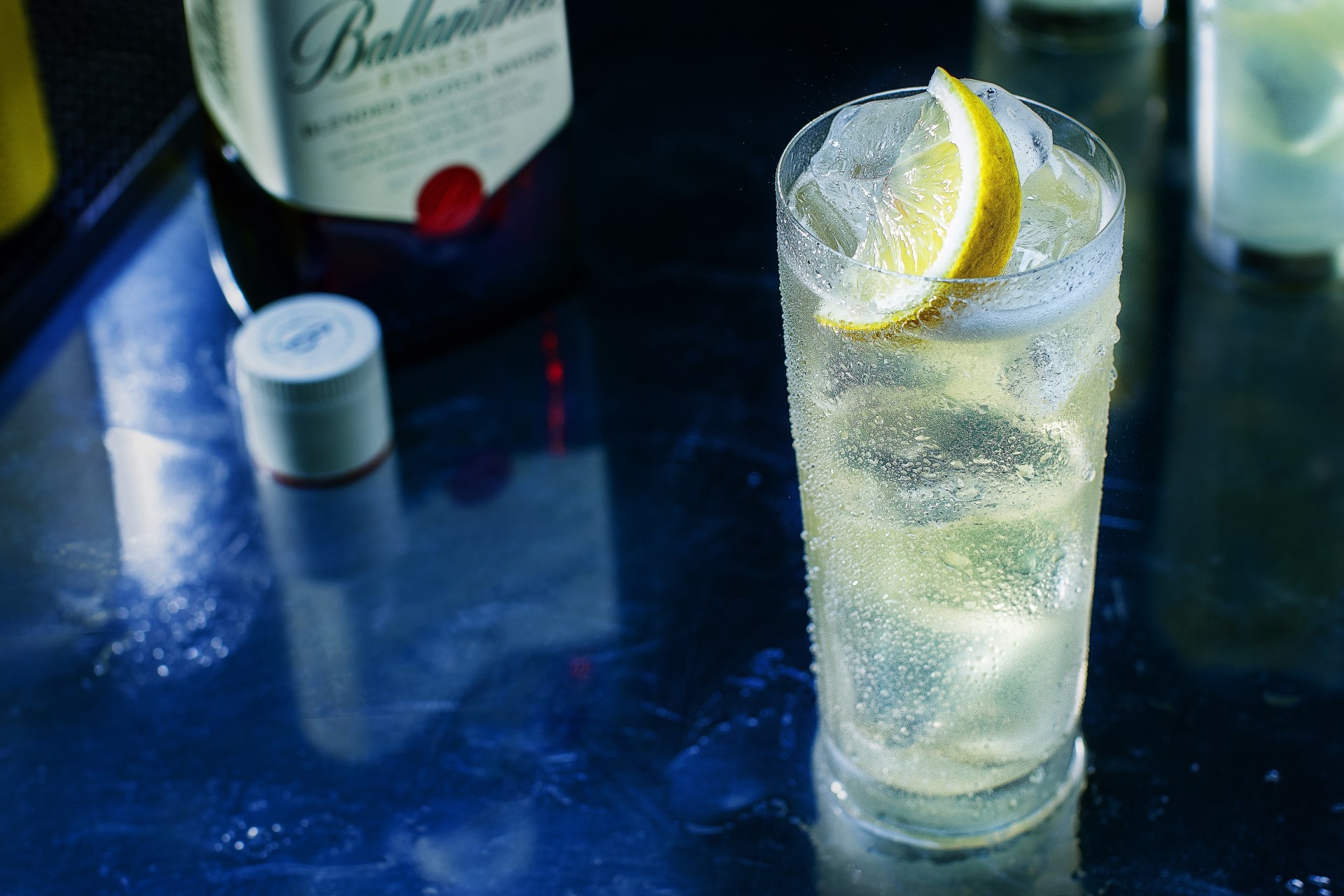 Ballantine's Whisky Lemon soda drink