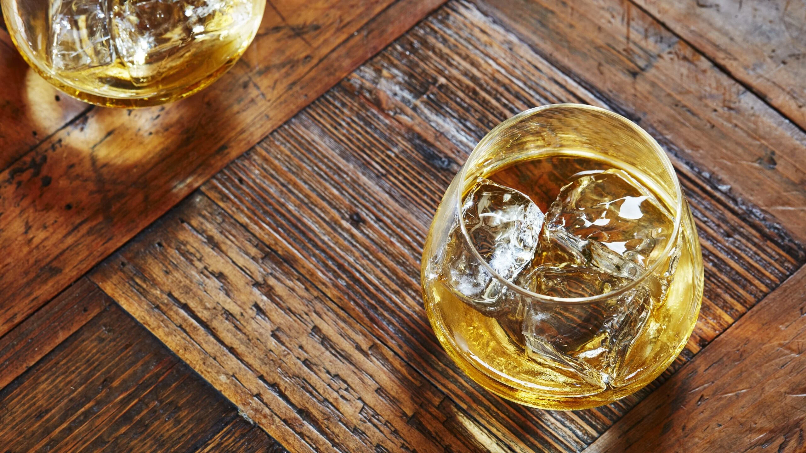ballantines on the rocks